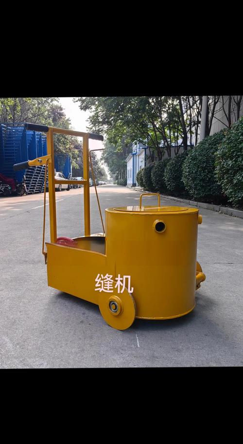 20型沥青灌缝机:路面修补的得力助手